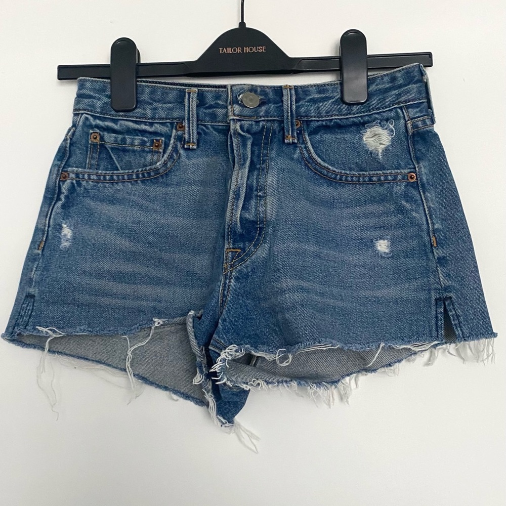 Grlfrnd Cindy Jean Shorts in Close To You